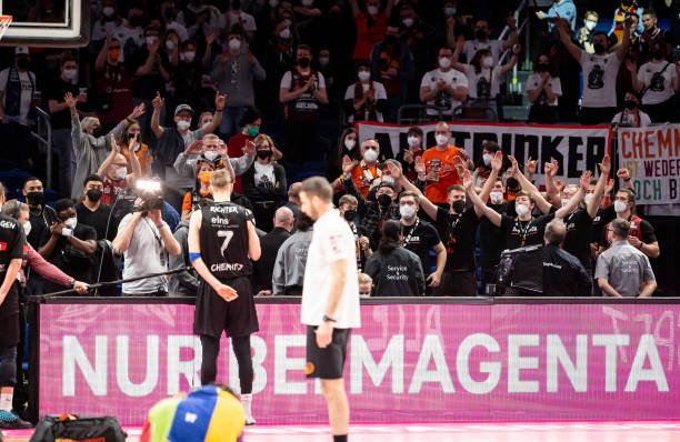 了自己的地 了自己的地